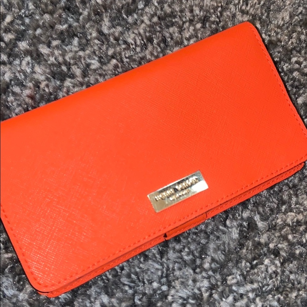 HENRI BENDEL WALLET